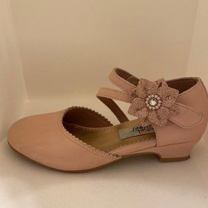 Pink Girl's dress shoes